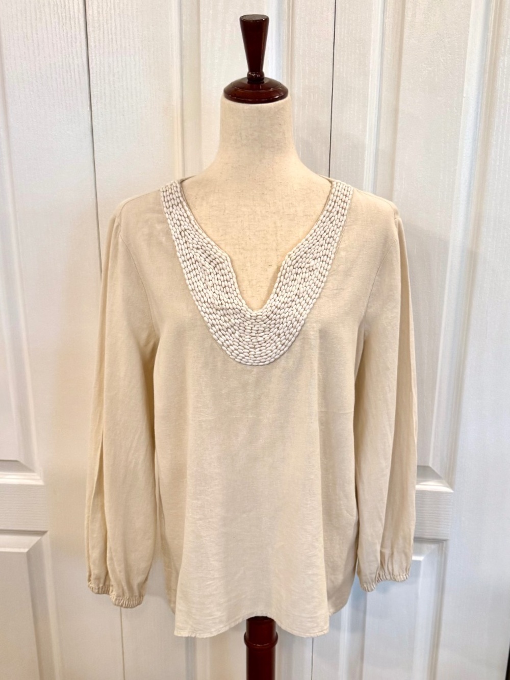 Exotic Tunic Size L, Boho Tribal Beaded by Isaac Mizrahi, Linen Blend, V-Neck
